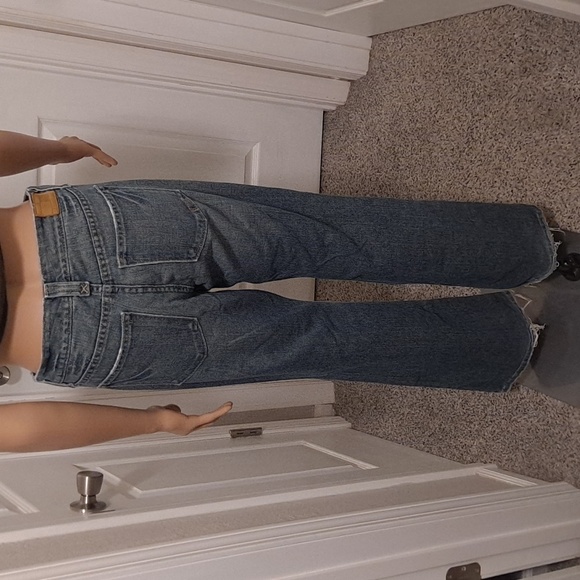 Tommy Hilfiger Low-Rise Flare Jeans Size 6 - Picture 5 of 9